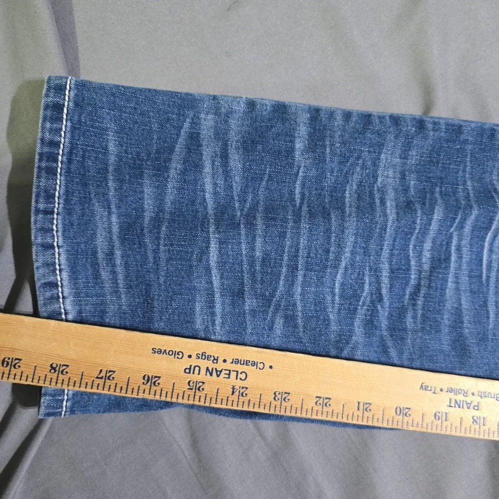 True Luck Jeans Men 38x32 Blue Medium Wash Thick Stitch Embroidered Straight Leg